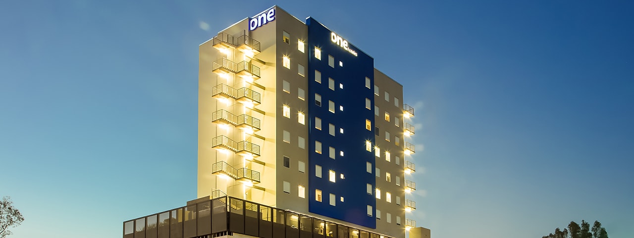 One Hoteles